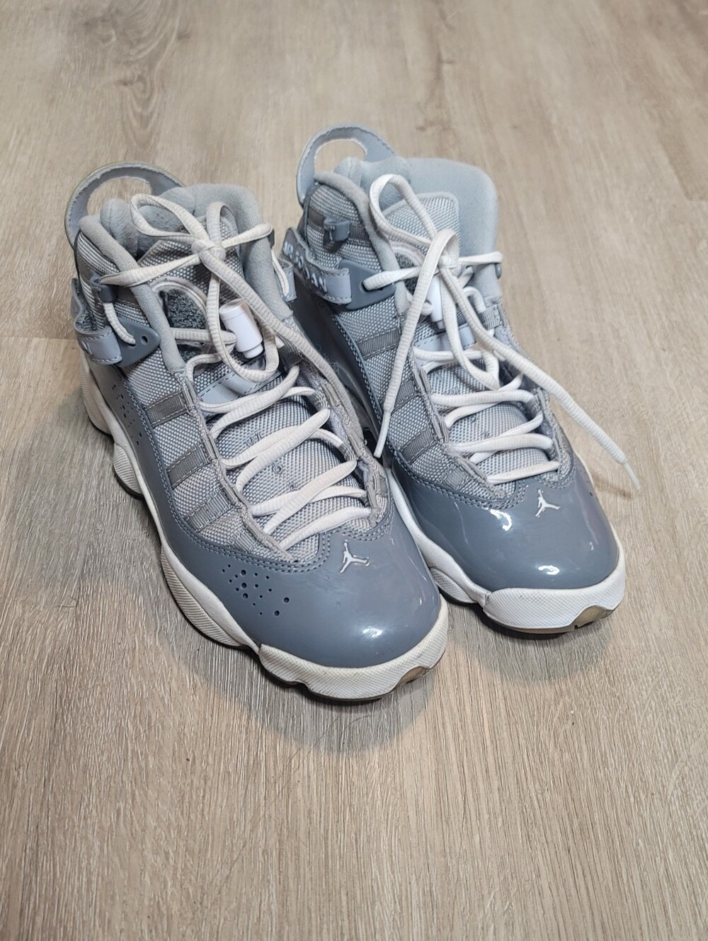 Jordan 6 Rings in Cool Grey Size 5Y